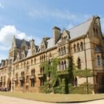 Amazing Facts about Oxford University in Hindi - ऑक्सफ़ोर्ड यूनिवर्सिटी के बारे में 10 रोचक तथ्य